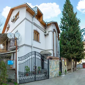 Hostel Valeria